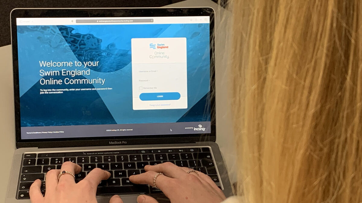 Join the Swim England Online Community and help make a difference